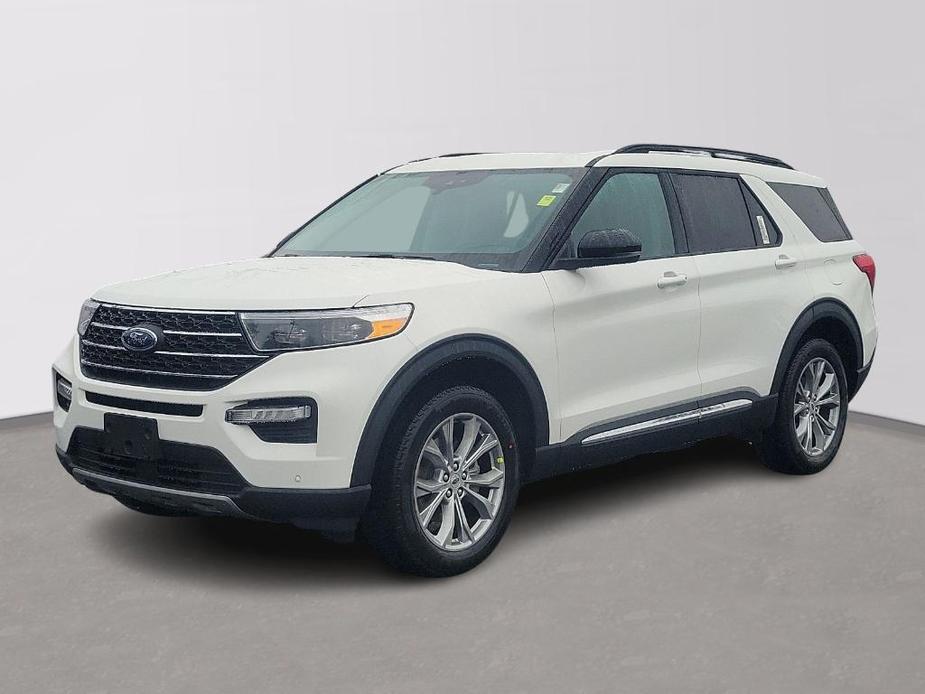 new 2024 Ford Explorer car, priced at $50,584