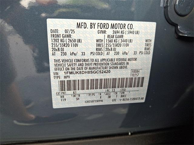 new 2025 Ford Explorer car, priced at $51,305