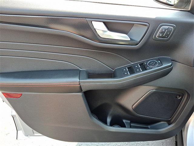 used 2022 Ford Escape car, priced at $24,998