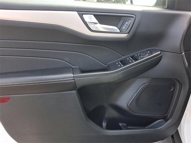 used 2022 Ford Escape car, priced at $23,398
