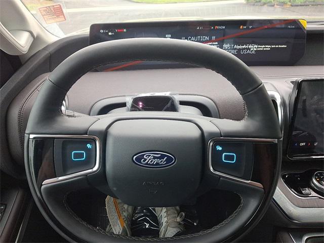 new 2025 Ford Expedition Max car, priced at $95,195