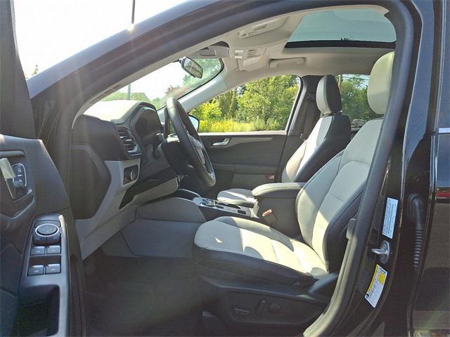 new 2025 Ford Escape PHEV car, priced at $38,371