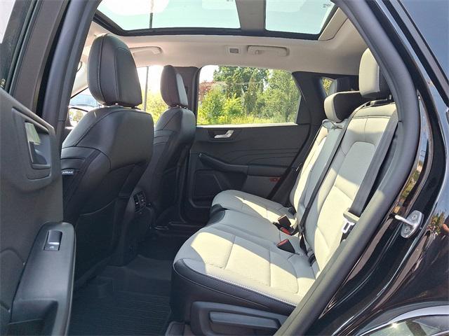 new 2025 Ford Escape PHEV car, priced at $38,371