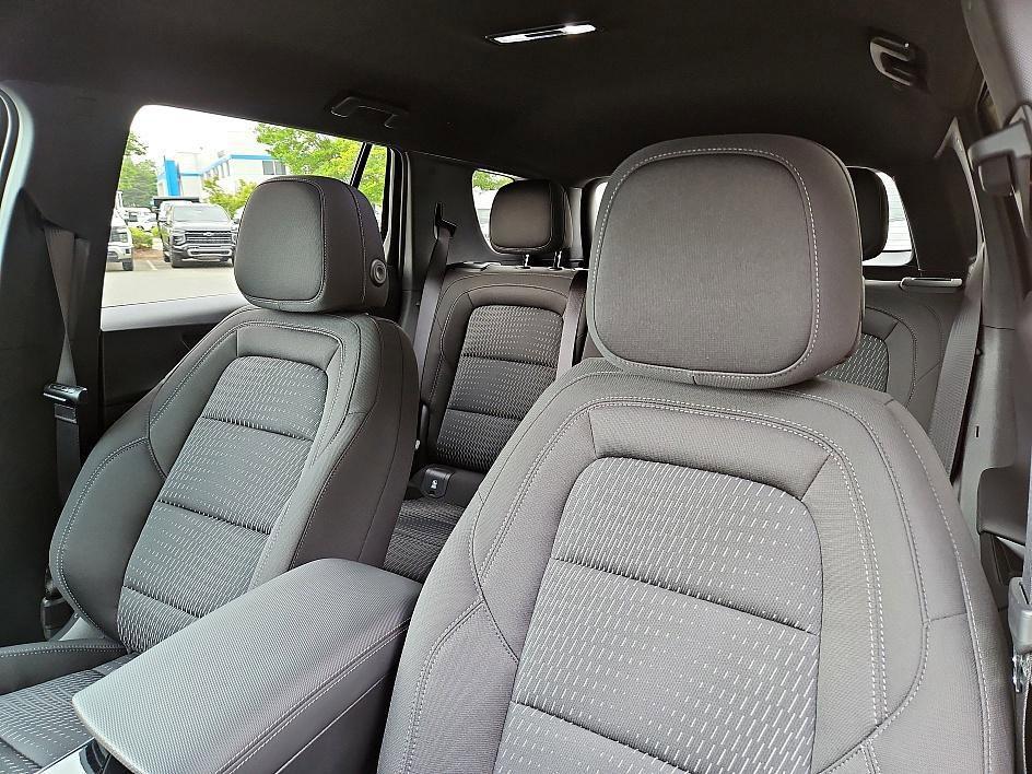 new 2026 Chevrolet Equinox car, priced at $26,995