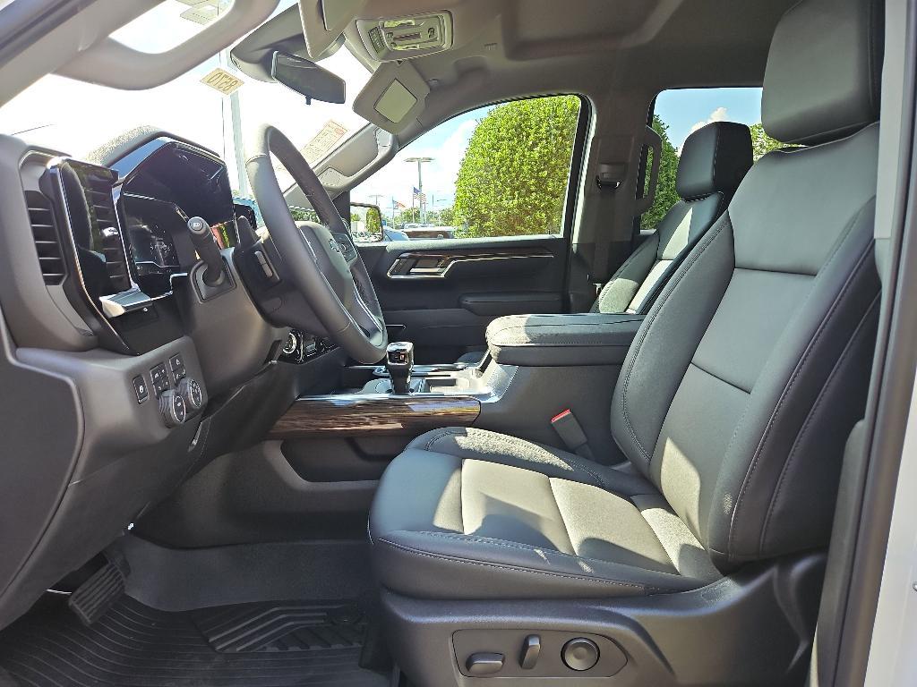 new 2025 Chevrolet Silverado 1500 car, priced at $58,534