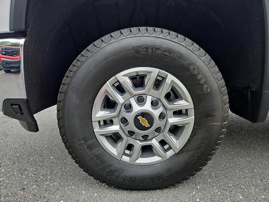 new 2025 Chevrolet Silverado 2500 car, priced at $47,818
