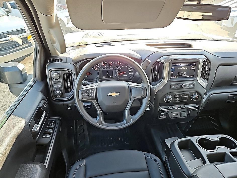 new 2024 Chevrolet Silverado 2500 car, priced at $42,228