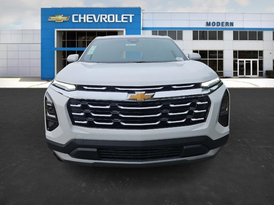 new 2026 Chevrolet Equinox car, priced at $31,995