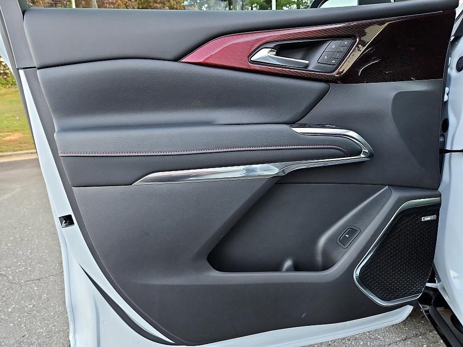 new 2026 Chevrolet Traverse car, priced at $61,089