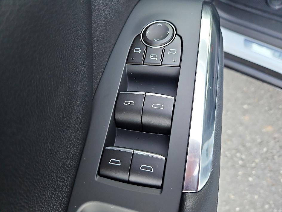 new 2026 Chevrolet Traverse car, priced at $61,089