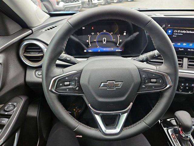 new 2025 Chevrolet Trax car, priced at $24,035