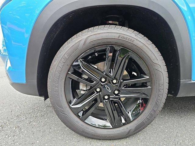 new 2025 Chevrolet Trax car, priced at $24,035