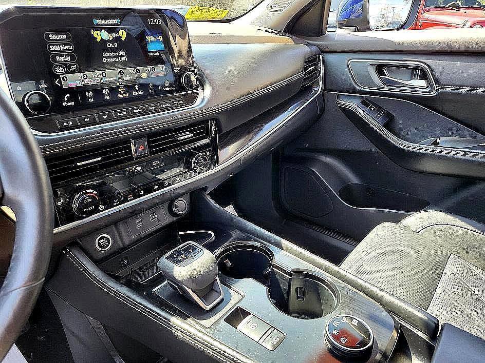 used 2022 Nissan Rogue car, priced at $28,280