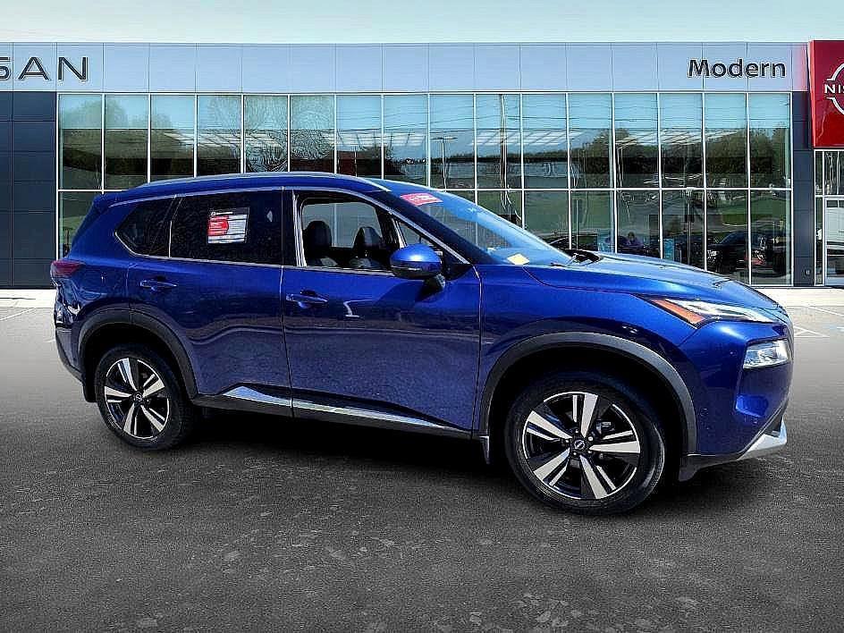 used 2022 Nissan Rogue car, priced at $28,280