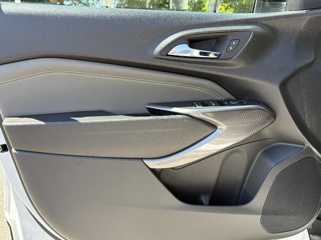 used 2025 Chevrolet Trax car, priced at $23,965