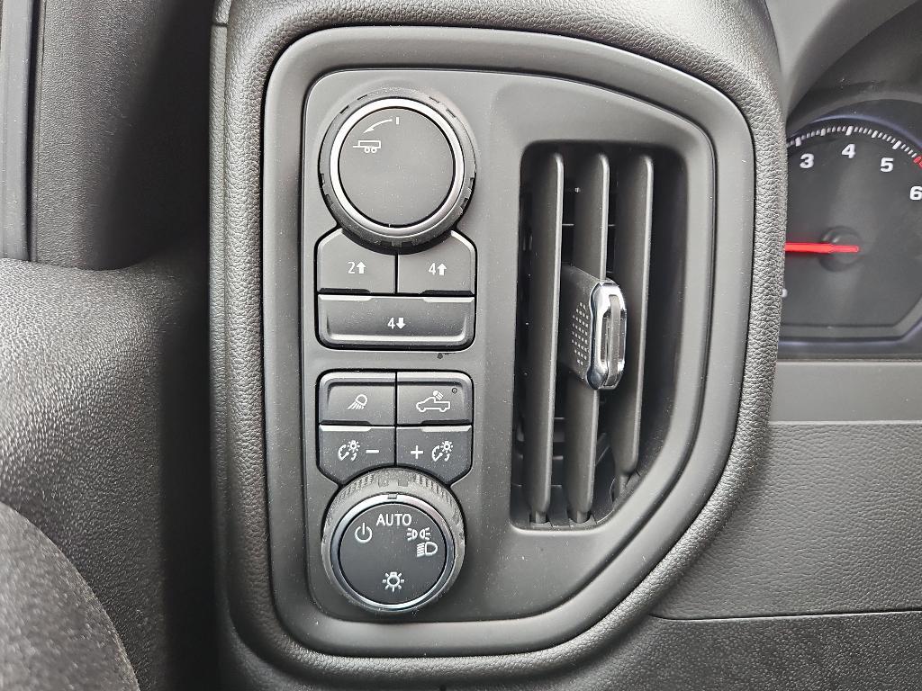 new 2025 Chevrolet Silverado 2500 car, priced at $44,818