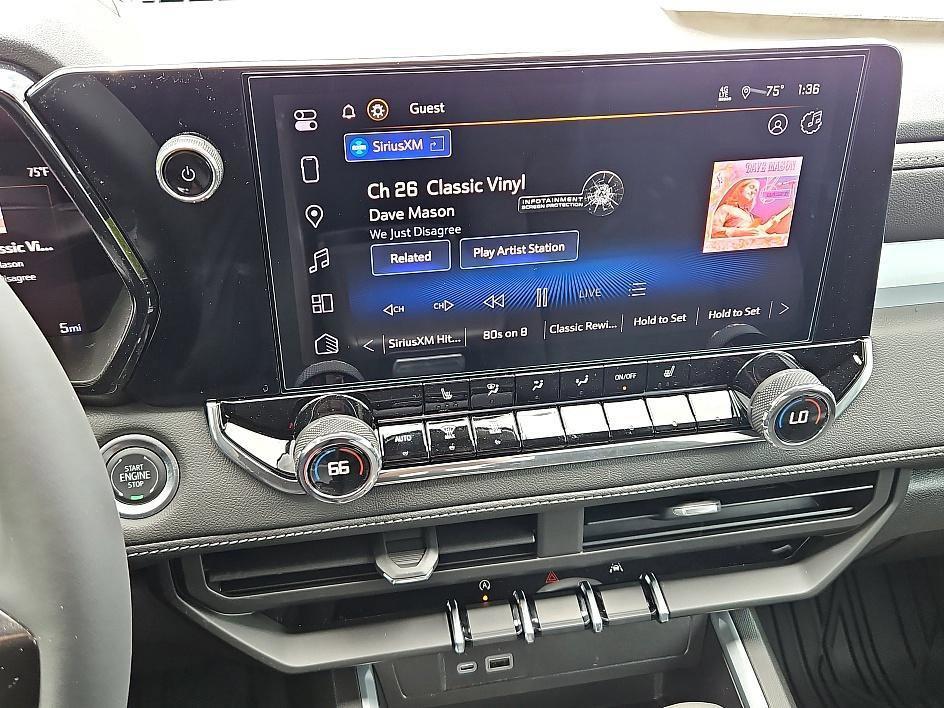 new 2025 Chevrolet Colorado car, priced at $34,975
