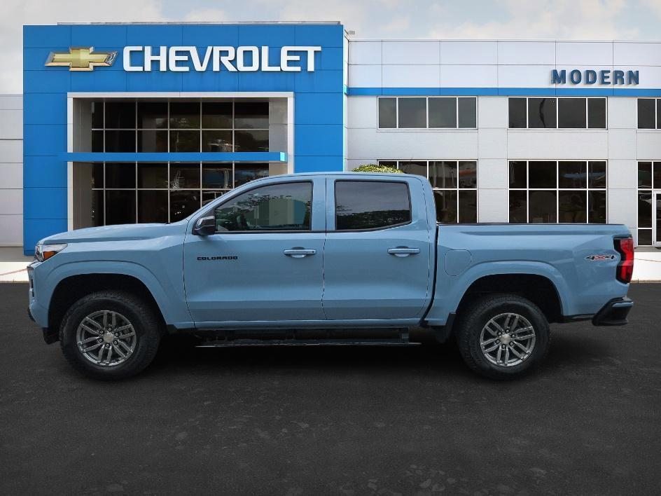 new 2025 Chevrolet Colorado car, priced at $34,975