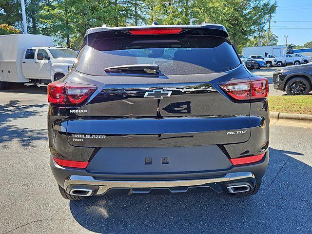 new 2025 Chevrolet TrailBlazer car, priced at $26,572