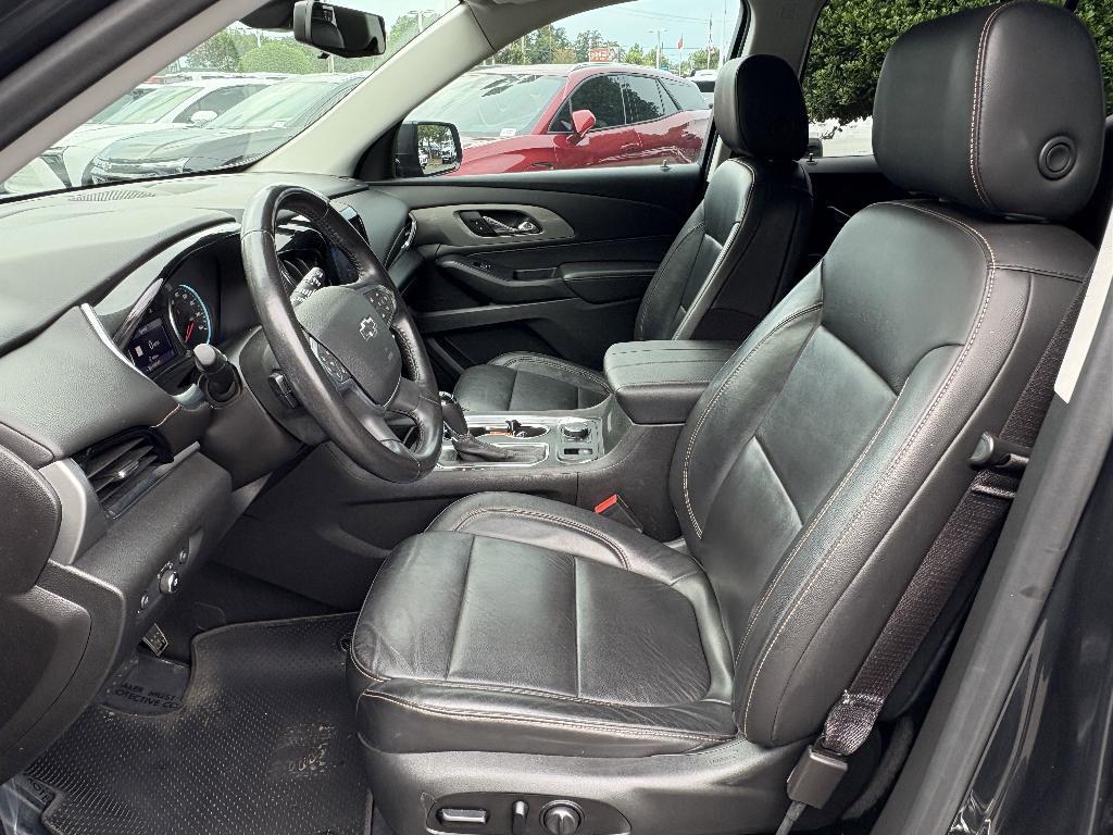 used 2020 Chevrolet Traverse car, priced at $22,628