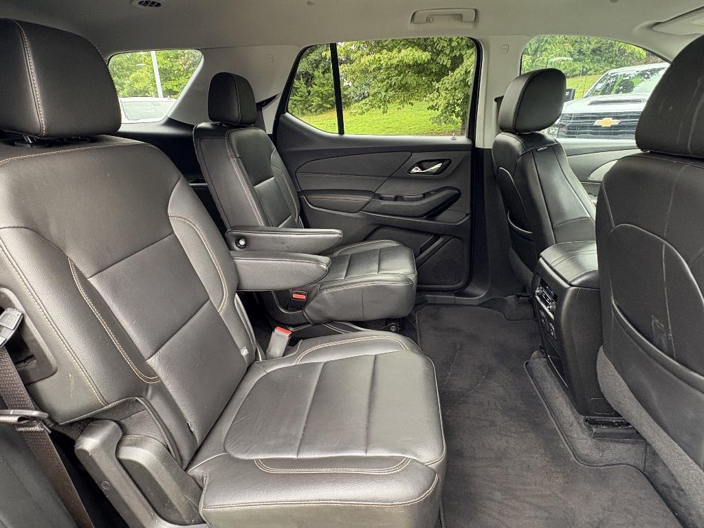 used 2020 Chevrolet Traverse car, priced at $22,628