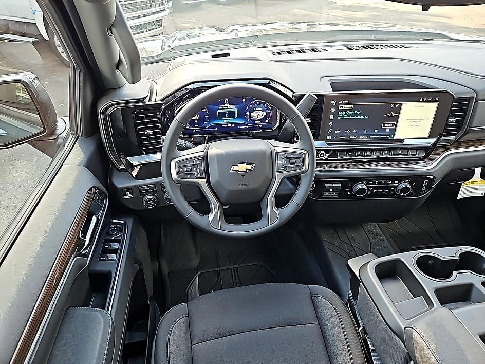 new 2025 Chevrolet Silverado 1500 car, priced at $46,440