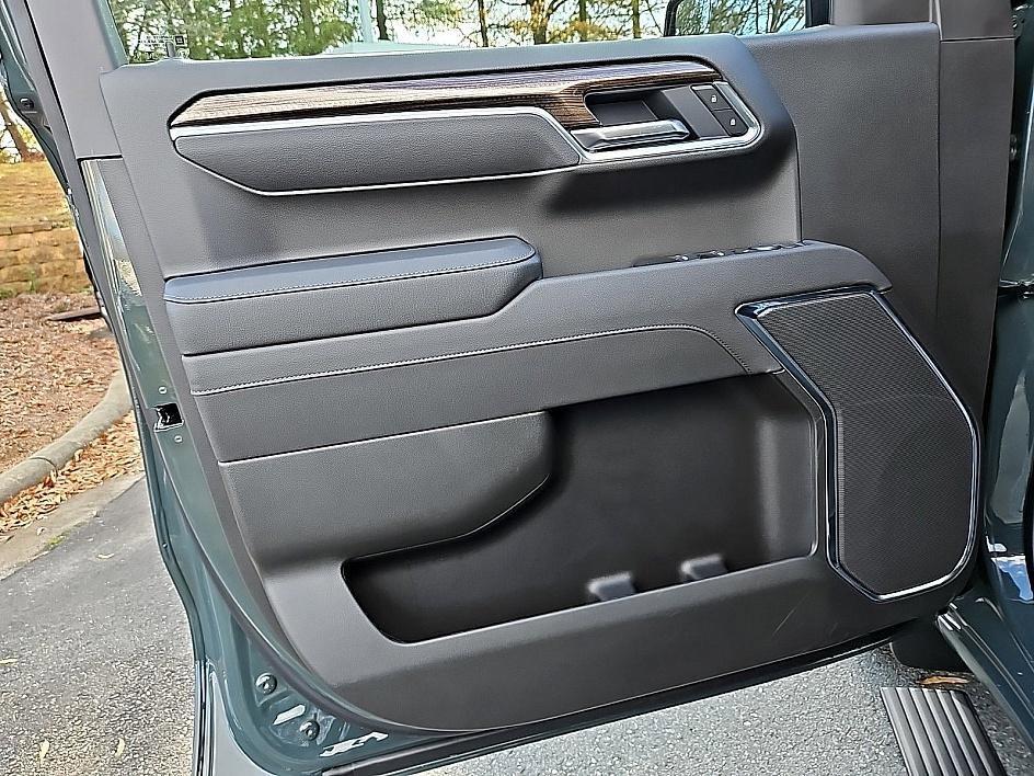 new 2025 Chevrolet Silverado 1500 car, priced at $46,440