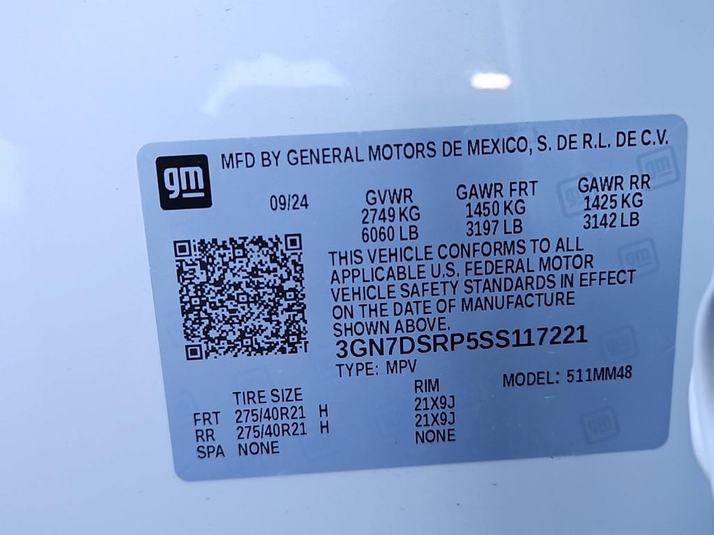new 2025 Chevrolet Equinox EV car, priced at $46,635
