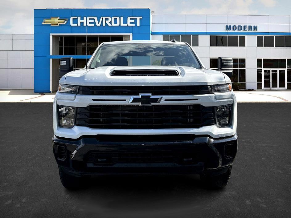 used 2024 Chevrolet Silverado 2500 car, priced at $50,986