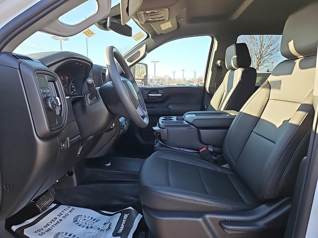 new 2024 Chevrolet Silverado 2500 car, priced at $45,138