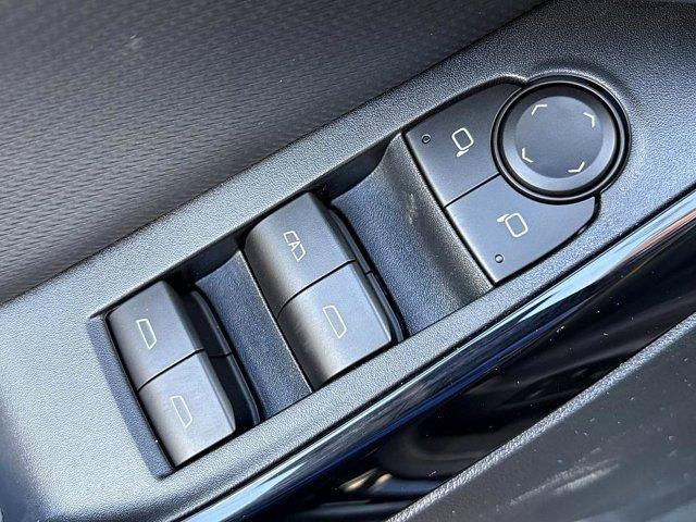 new 2026 Chevrolet Equinox car, priced at $25,844