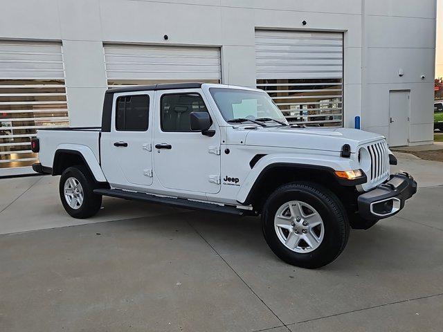 used 2020 Jeep Gladiator car, priced at $29,265