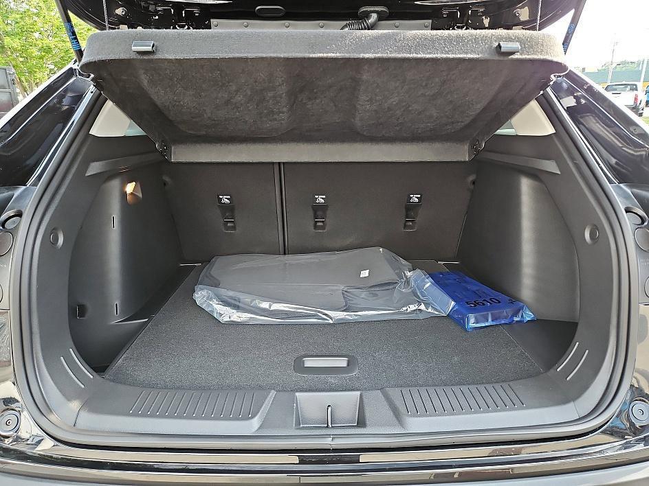 new 2025 Chevrolet Trax car, priced at $20,734