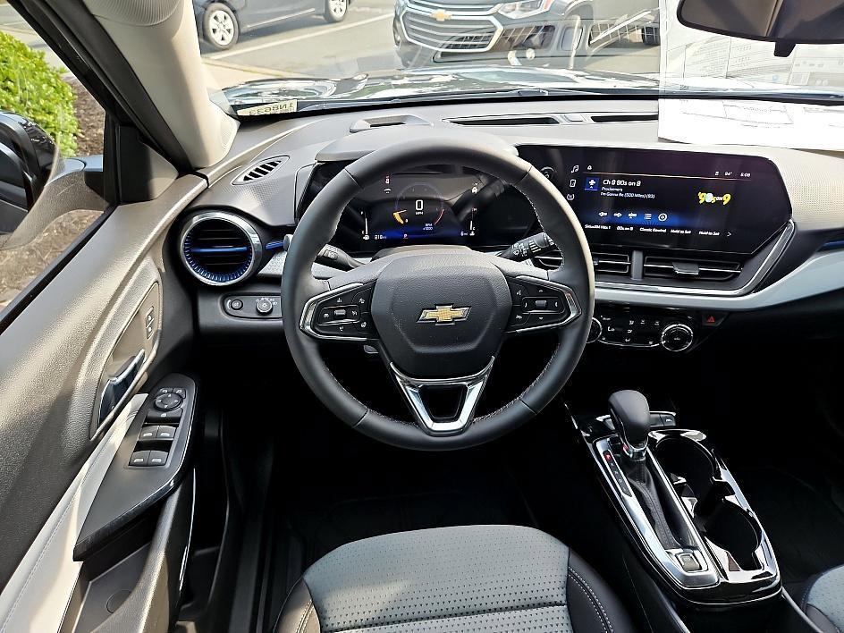 new 2025 Chevrolet Trax car, priced at $20,734