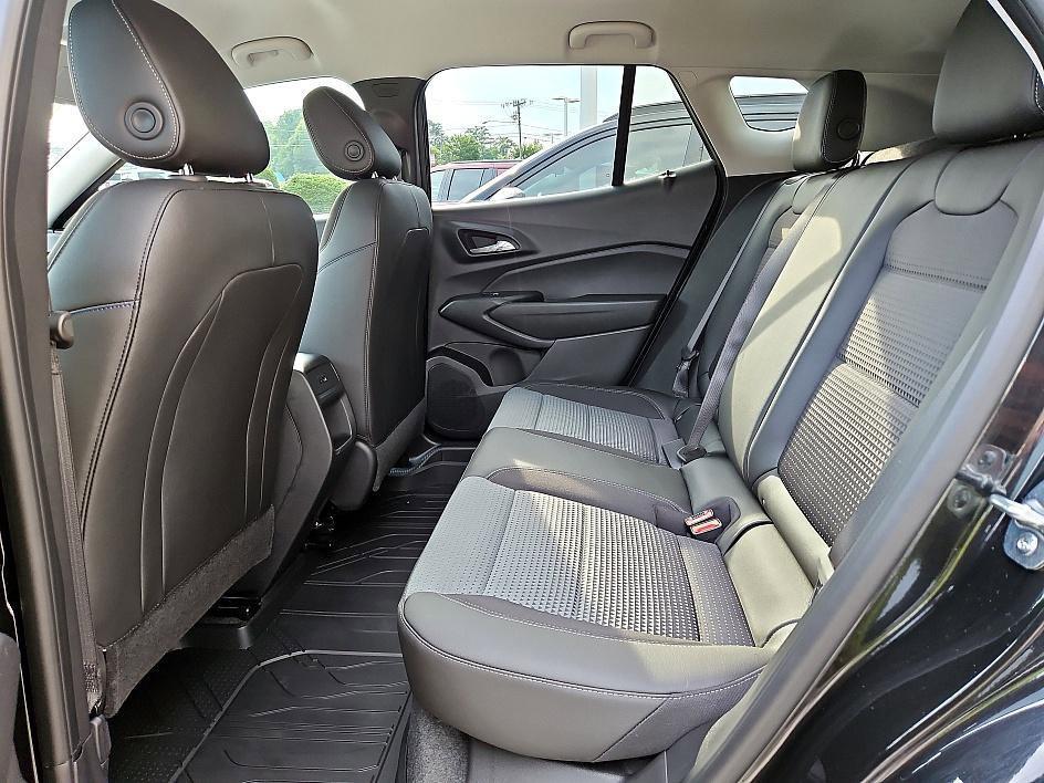 new 2025 Chevrolet Trax car, priced at $20,734