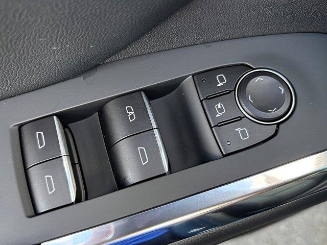 new 2026 Chevrolet Traverse car, priced at $57,844