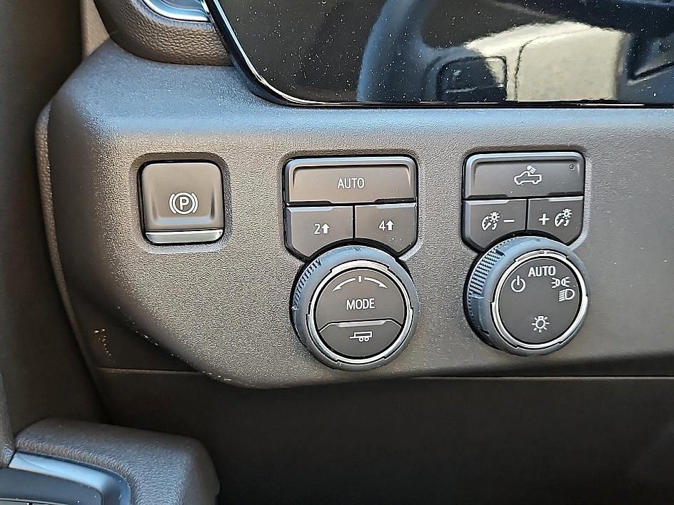 new 2025 Chevrolet Silverado 1500 car, priced at $45,140