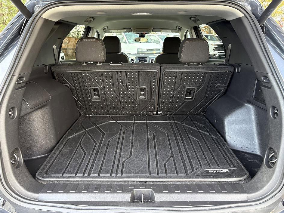 used 2023 Chevrolet Equinox car, priced at $19,727