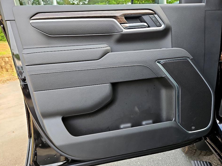 new 2025 Chevrolet Silverado 3500 car, priced at $59,794