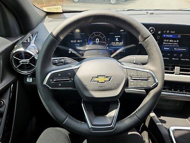 new 2026 Chevrolet Equinox car, priced at $27,870