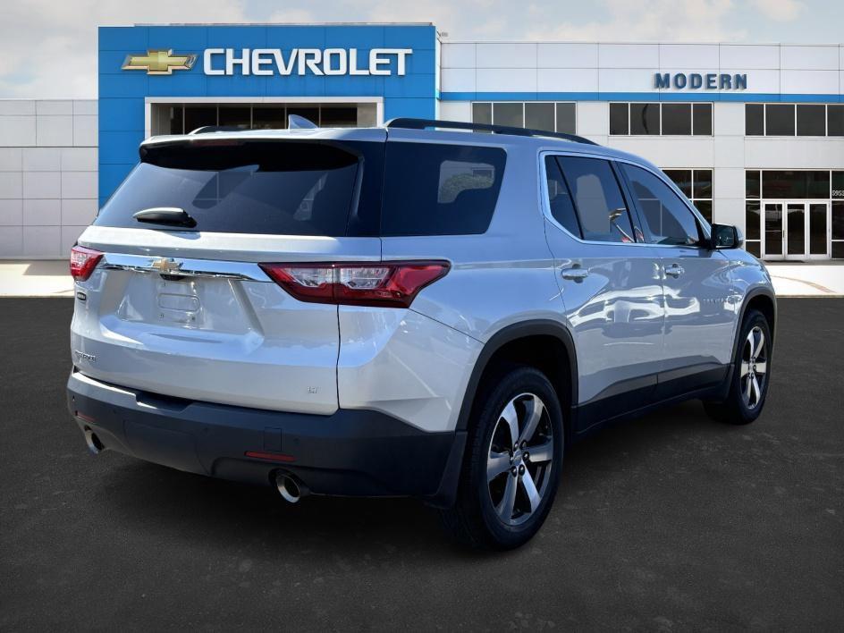 used 2021 Chevrolet Traverse car, priced at $29,924