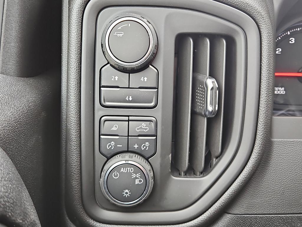 new 2025 Chevrolet Silverado 2500 car, priced at $47,818