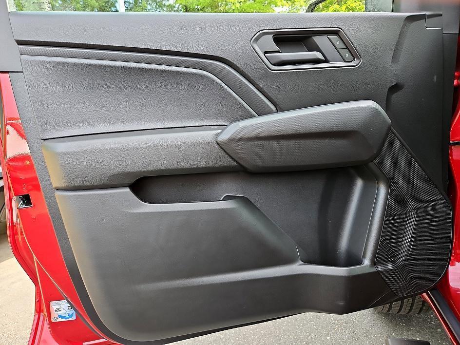 new 2025 Chevrolet Colorado car, priced at $30,835