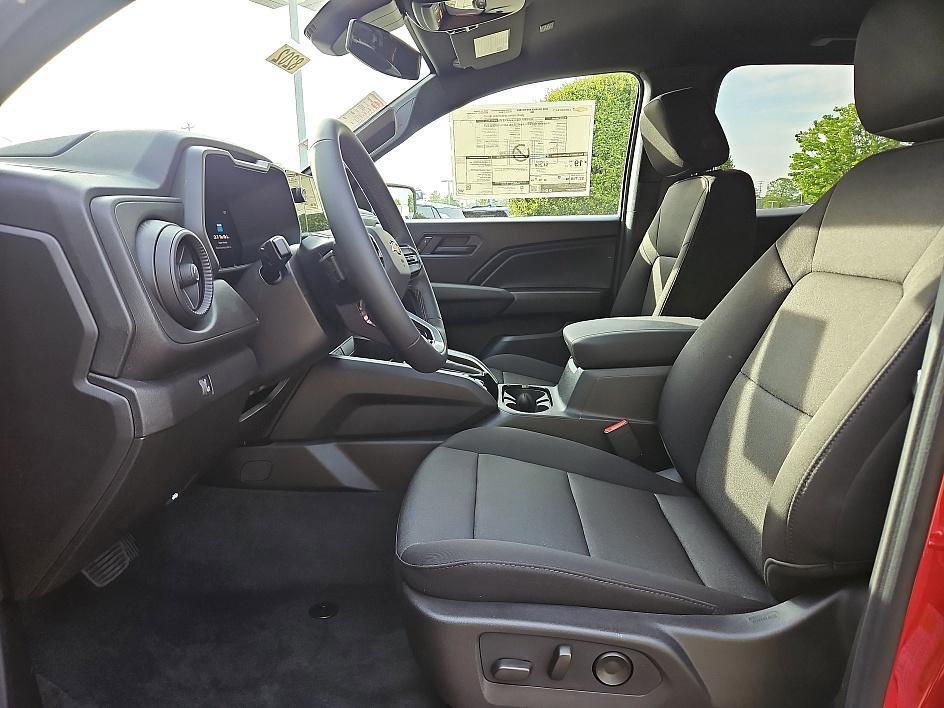 new 2025 Chevrolet Colorado car, priced at $30,835