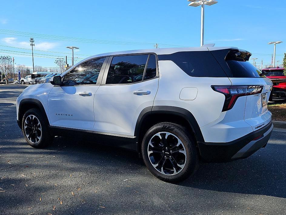 new 2026 Chevrolet Equinox car, priced at $25,595