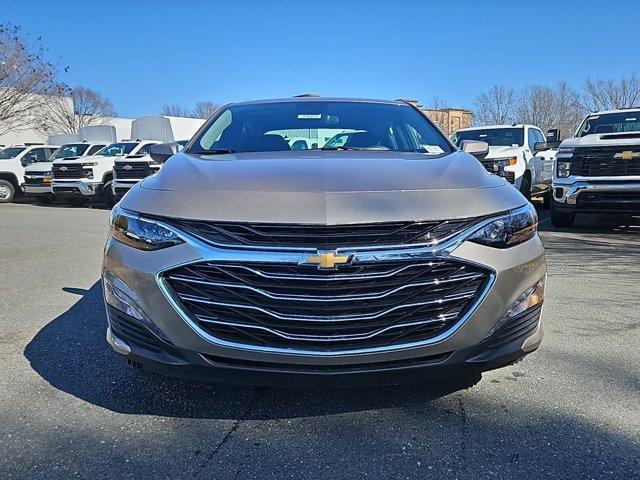 new 2024 Chevrolet Malibu car, priced at $26,665