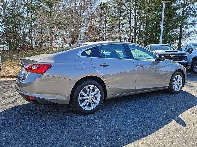 new 2024 Chevrolet Malibu car, priced at $26,665