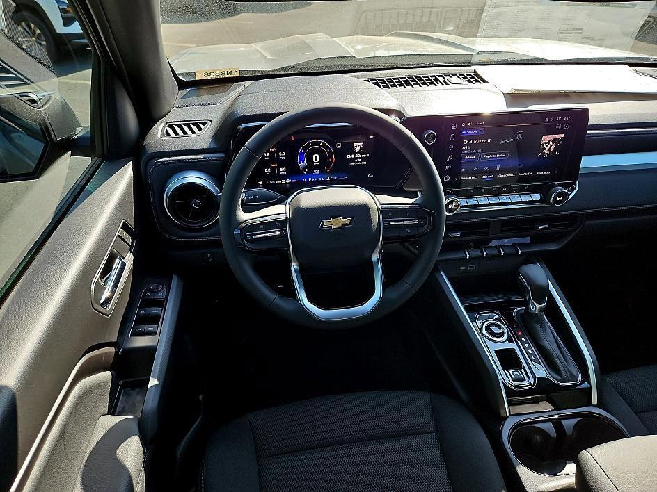 new 2025 Chevrolet Colorado car, priced at $33,609