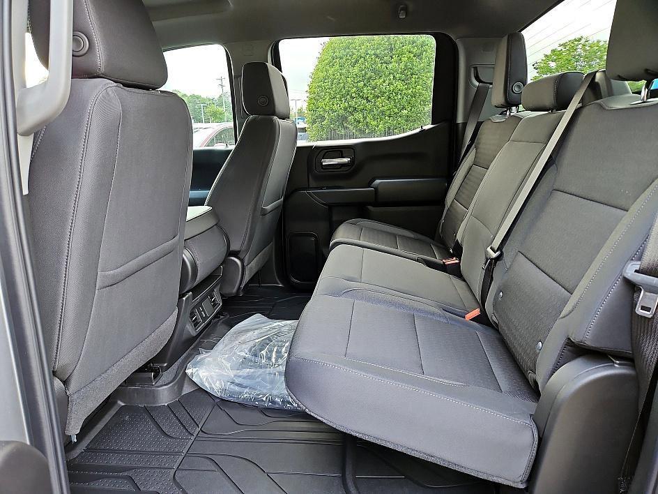 new 2025 Chevrolet Silverado 1500 car, priced at $37,694