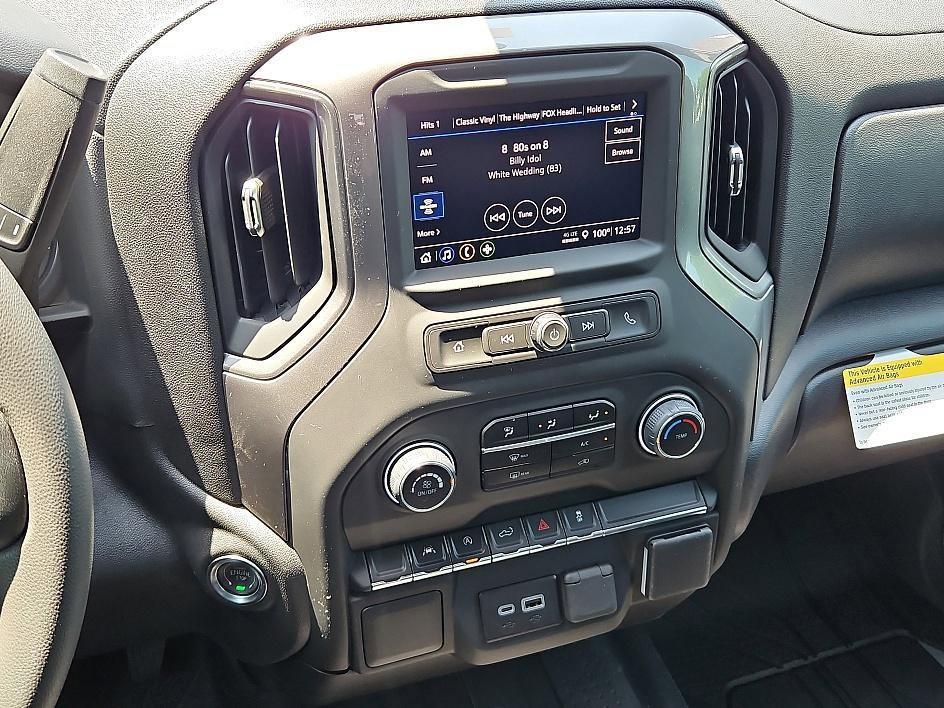 new 2025 Chevrolet Silverado 1500 car, priced at $37,084